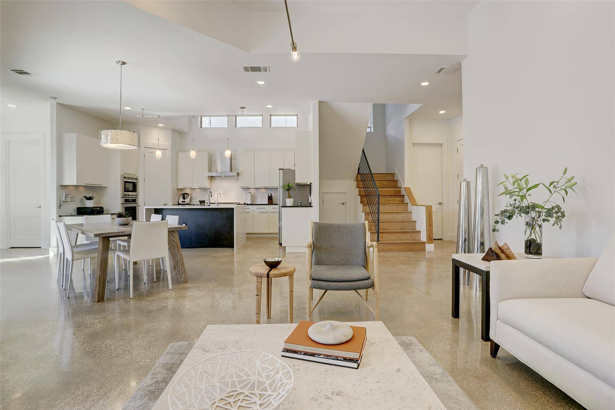 3407 Windsor RD, Austin, TX 78703