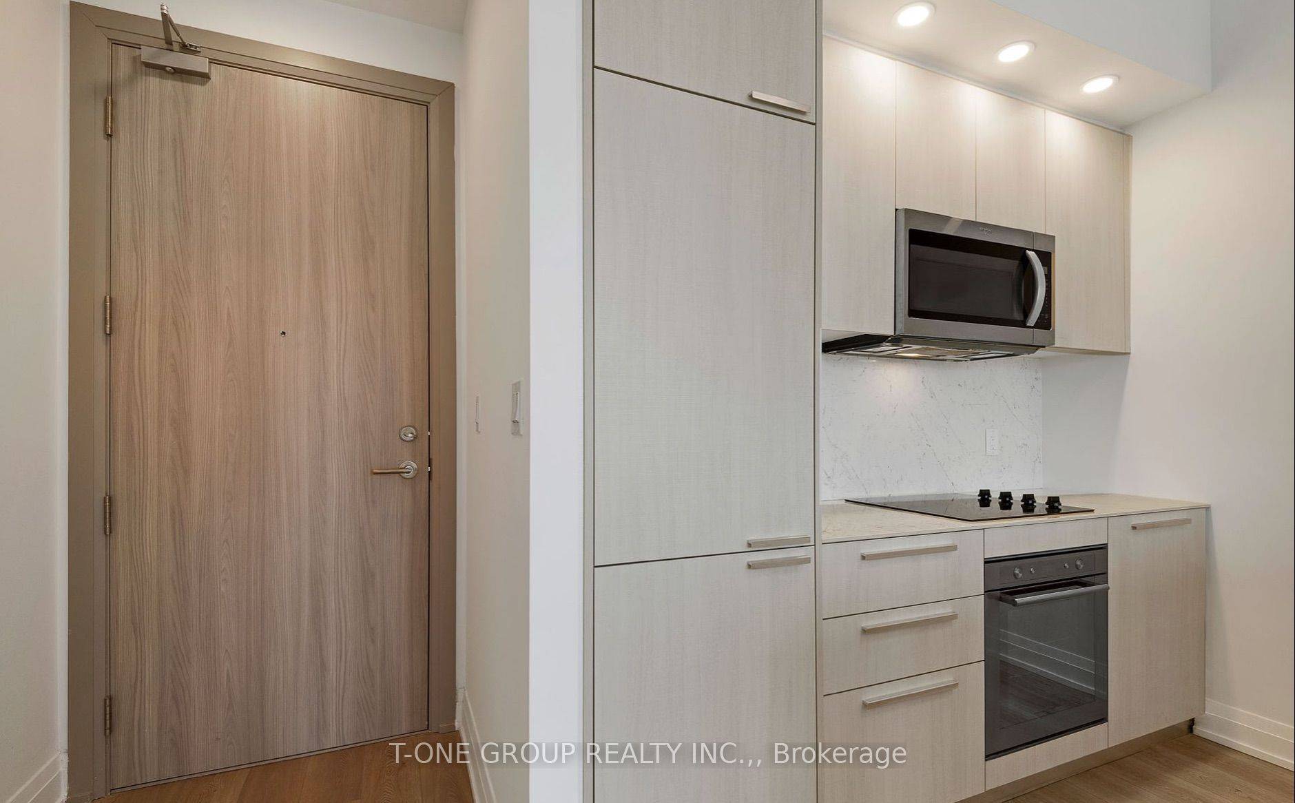 75 Canterbury PL #Ph107, Toronto C07, ON M2N 0L2