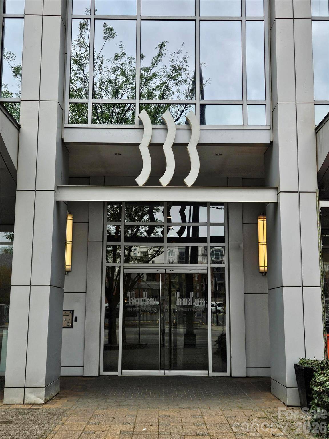 333 W Trade ST #1202, Charlotte, NC 28202