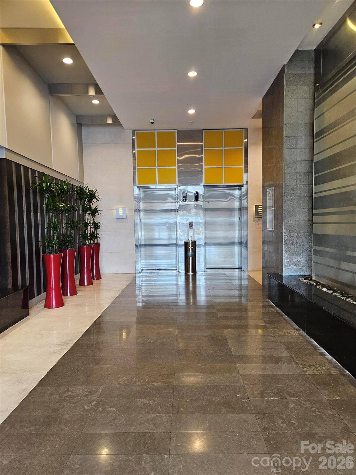333 W Trade ST #1202, Charlotte, NC 28202