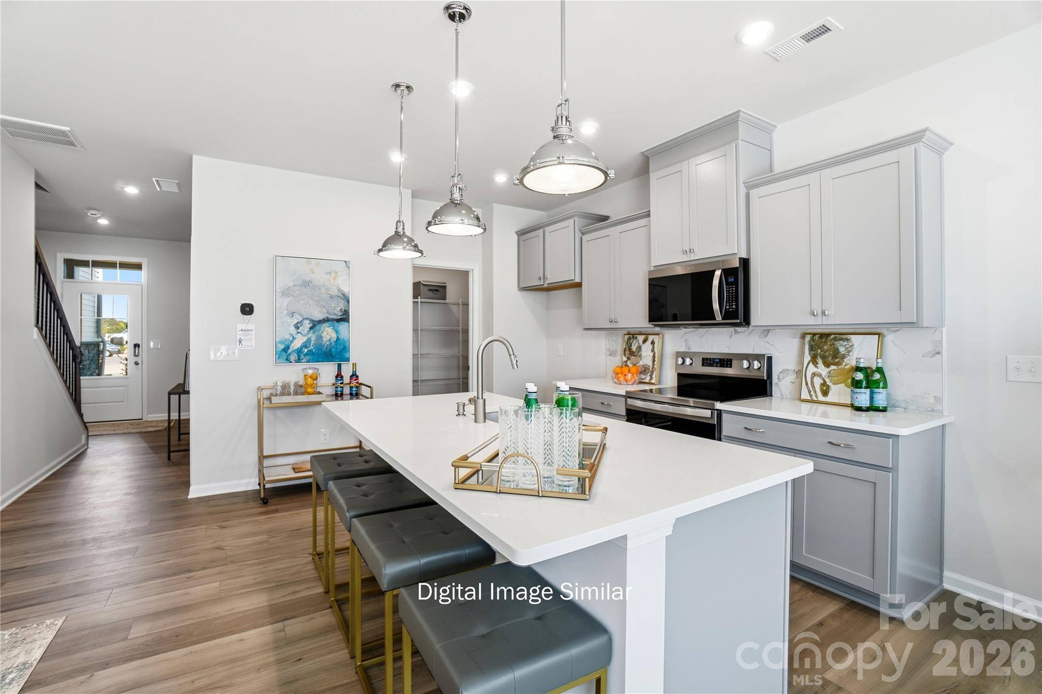 5226 Wyes Oak LN, Charlotte, NC 28269