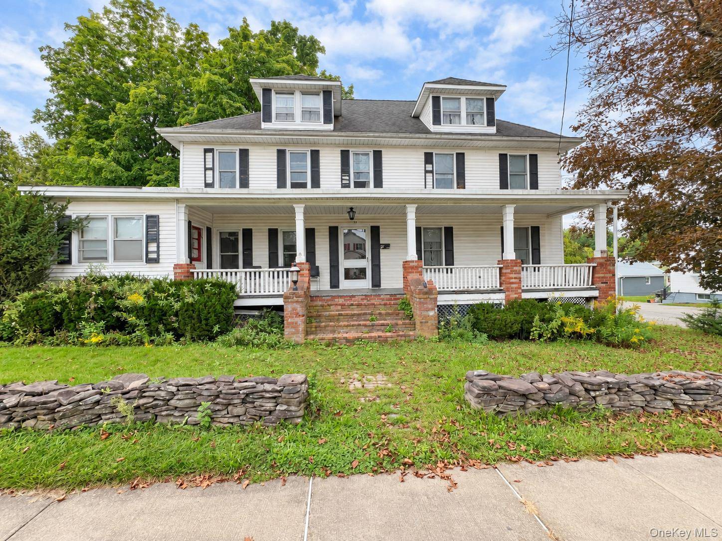 39 Maple AVE, Florida, NY 10921