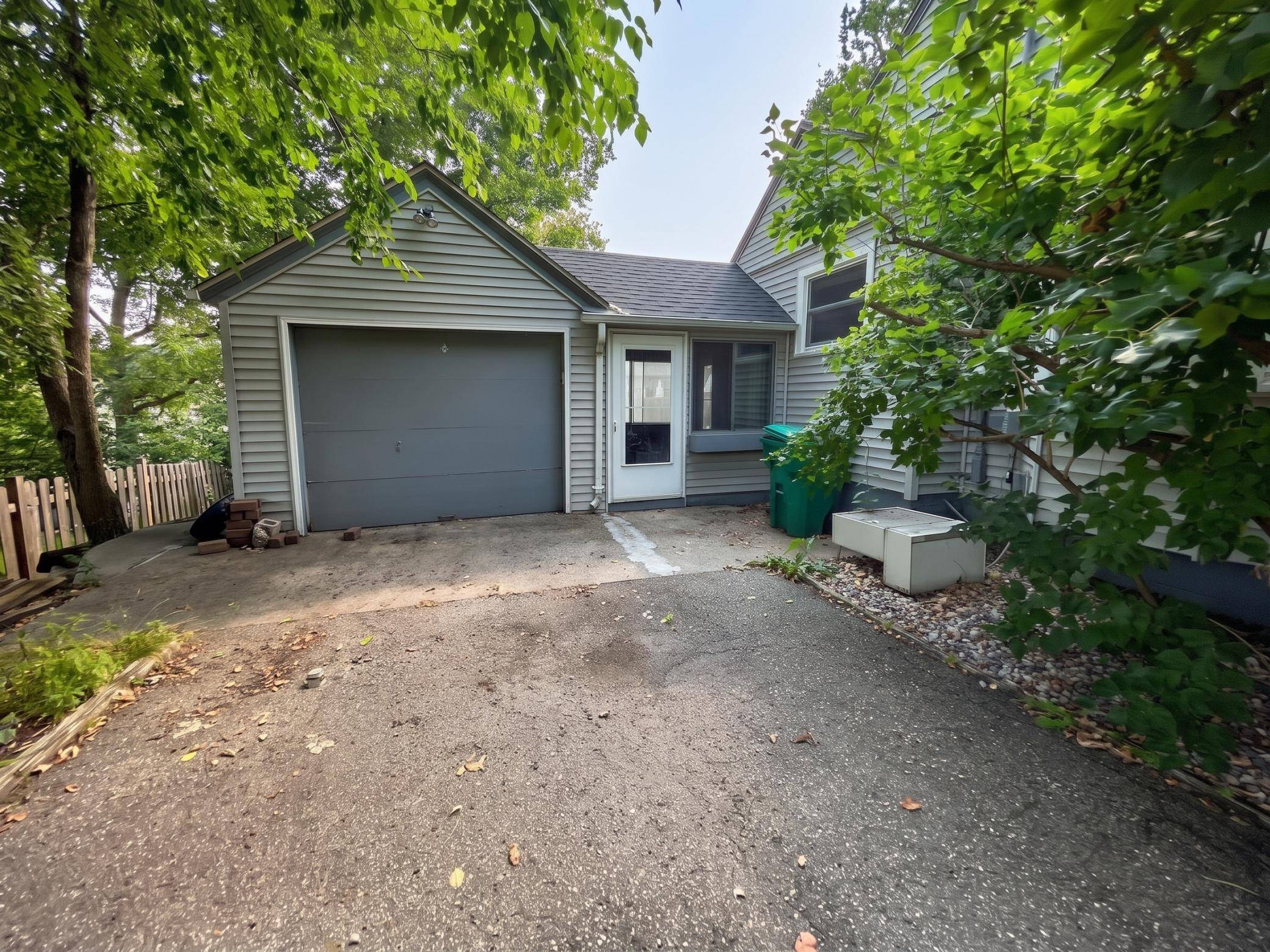 5749 Sunset RD, Mound, MN 55364