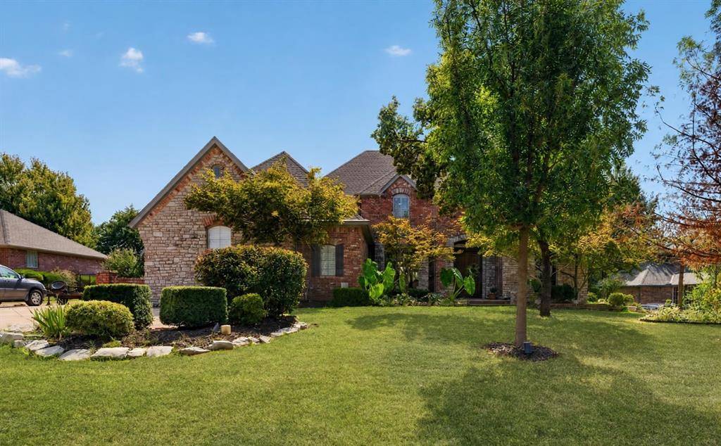 432 Hollowdale, Edmond, OK 73003-3028