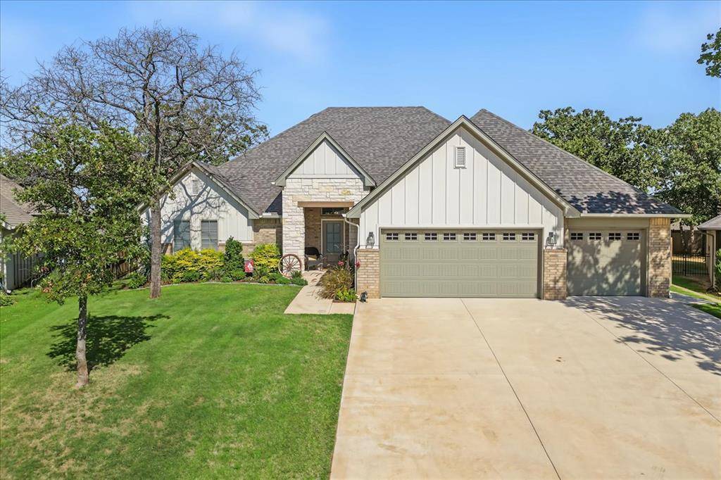 2421 Rumble CT, Edmond, OK 73034