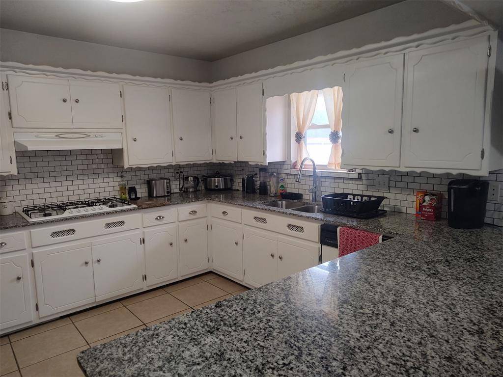 1625 SW 70th ST, Oklahoma City, OK 73159