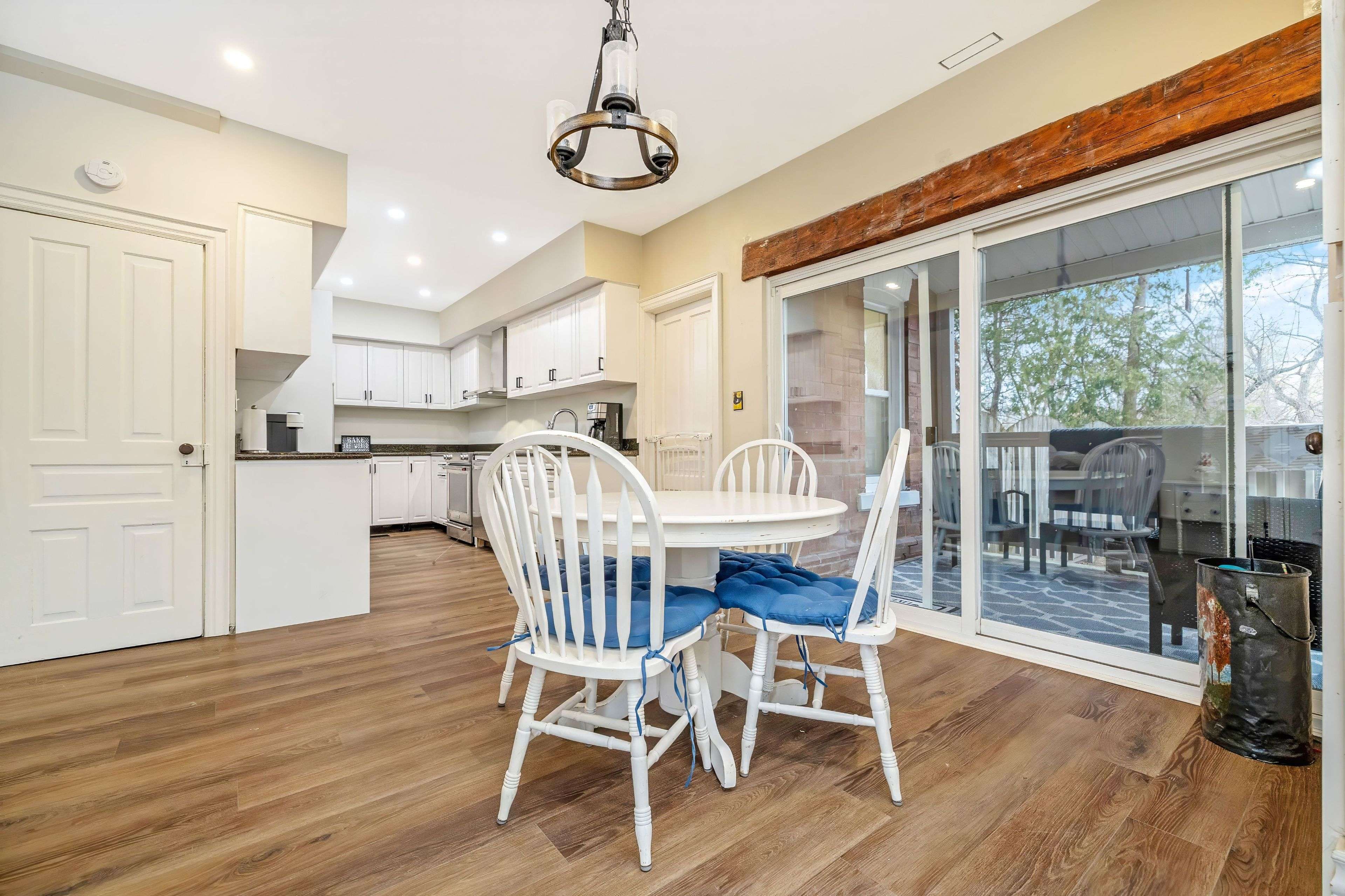31 Brock ST, Halton Hills, ON L7J 1N3
