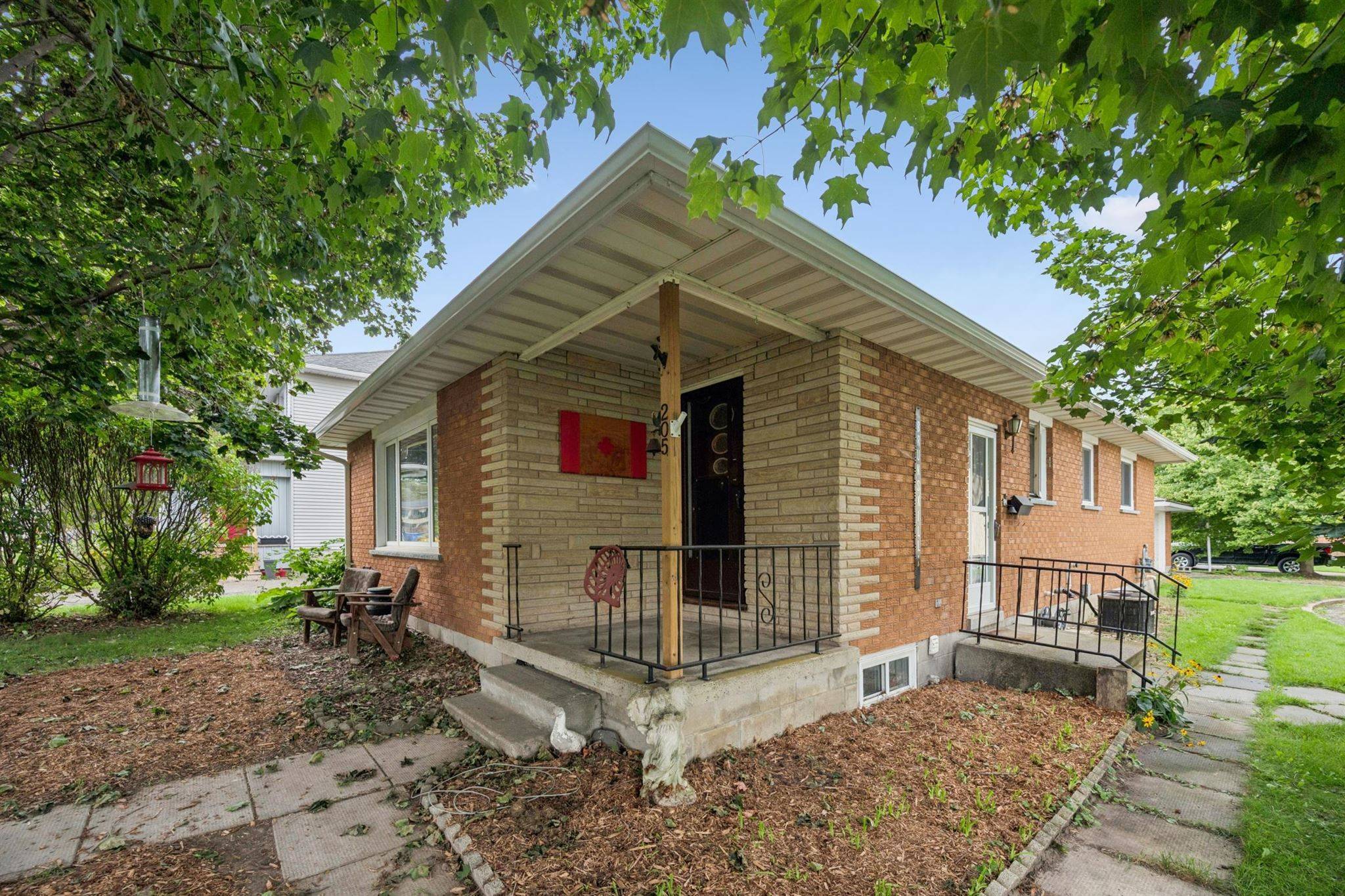 205 Albert ST, Minto, ON N0G 2P0