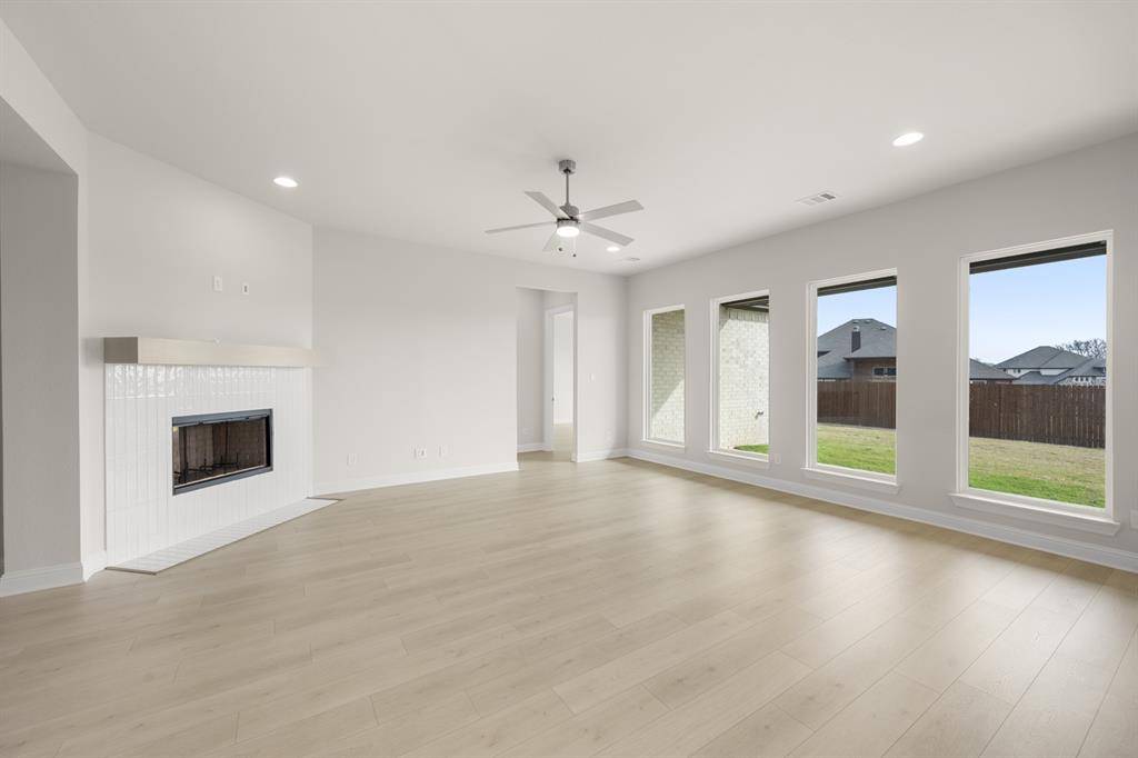 5410 Rowlan Row, Midlothian, TX 76065