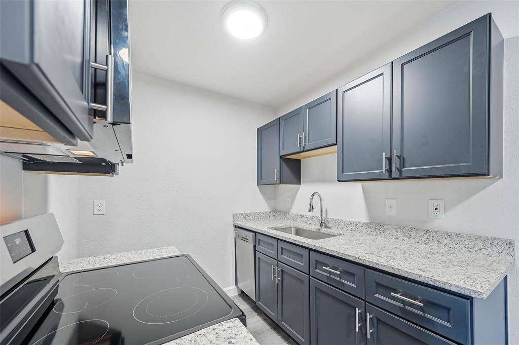 4859 Cedar Springs Road #136, Dallas, TX 75219