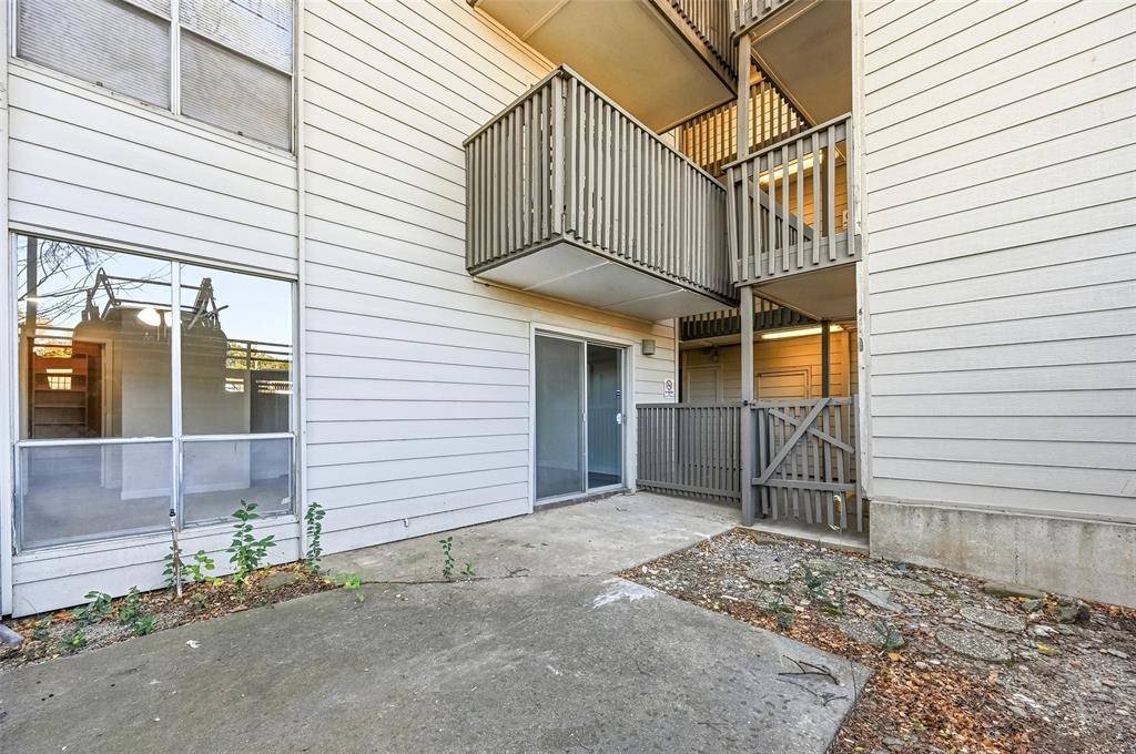 4859 Cedar Springs Road #136, Dallas, TX 75219