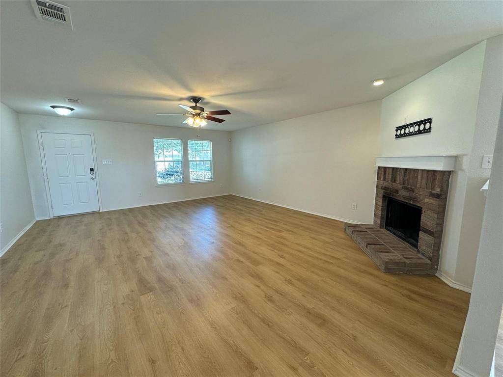 12728 Foxpaw Trail, Fort Worth, TX 76244
