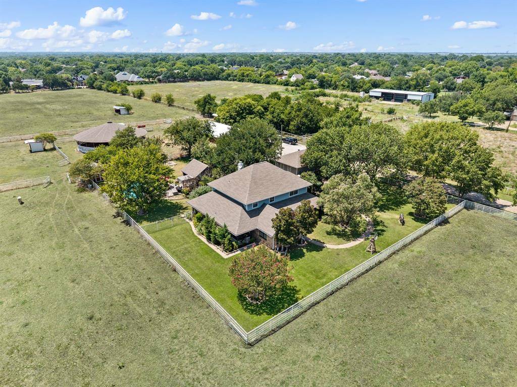 617 Malloy Lane, Ovilla, TX 75154