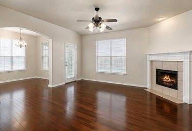 565 Griffith Drive, Saginaw, TX 76179