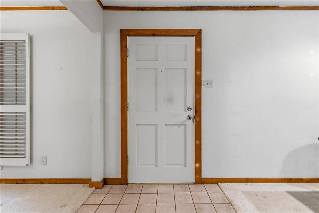 13121 Pennystone Drive, Farmers Branch, TX 75244