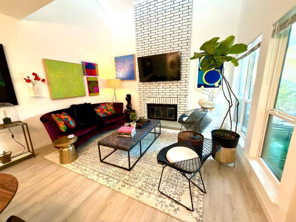 8404 Forest Lane #305, Dallas, TX 75243