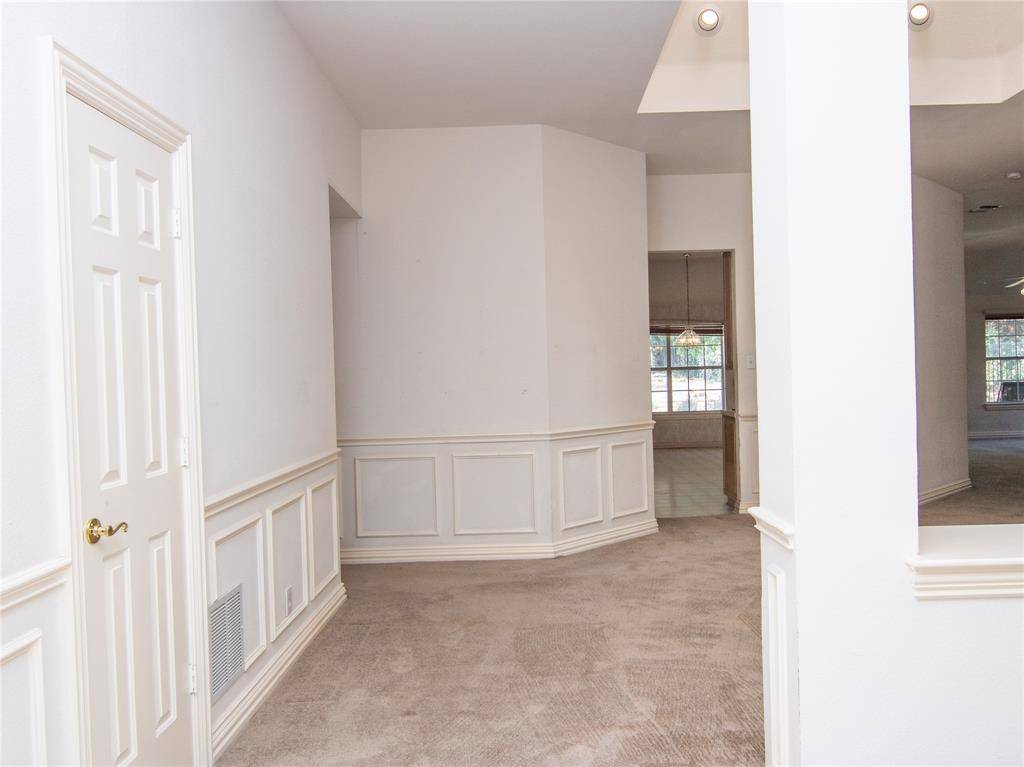 520 Rosedale Street, Highland Village, TX 75077