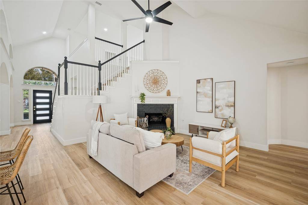 8211 Shoshoni Drive, Arlington, TX 76002