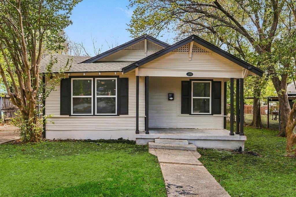 2842 Harlandale Avenue, Dallas, TX 75216