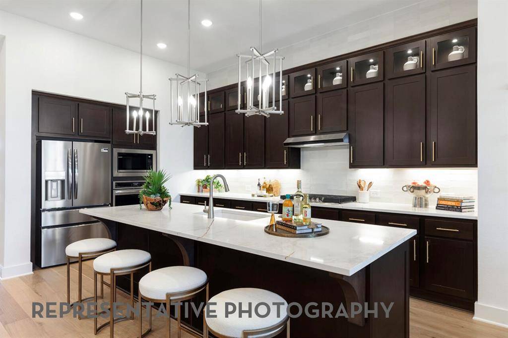 768 Shinnery Oak Way, Waxahachie, TX 75165