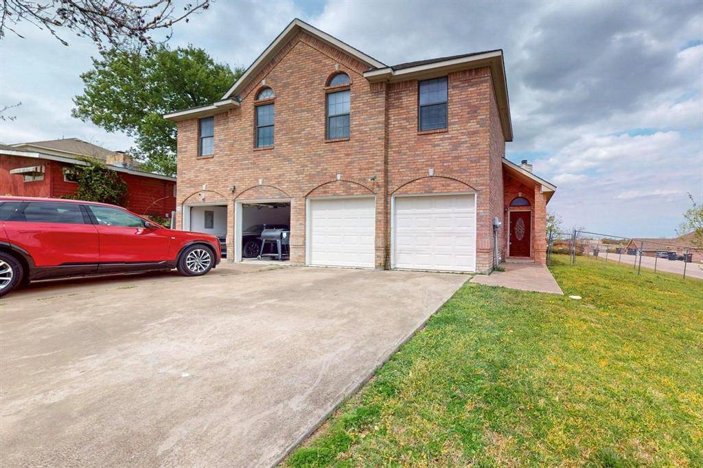 8000 Arbor Avenue, Fort Worth, TX 76116