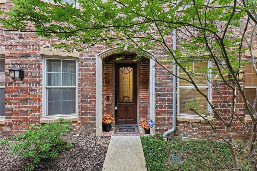 3200 Ross Avenue #28, Dallas, TX 75204