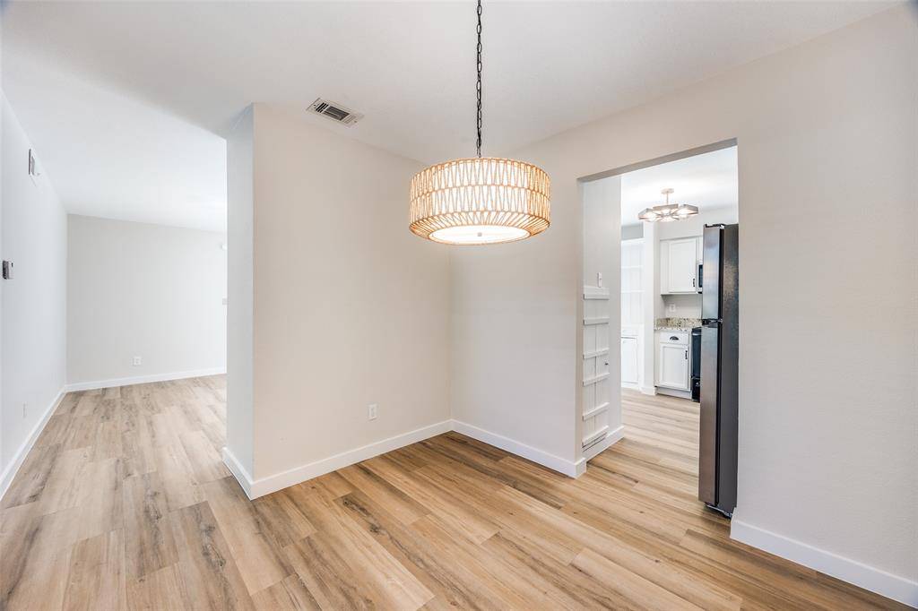 5300 Keller Springs Road #1067, Dallas, TX 75248