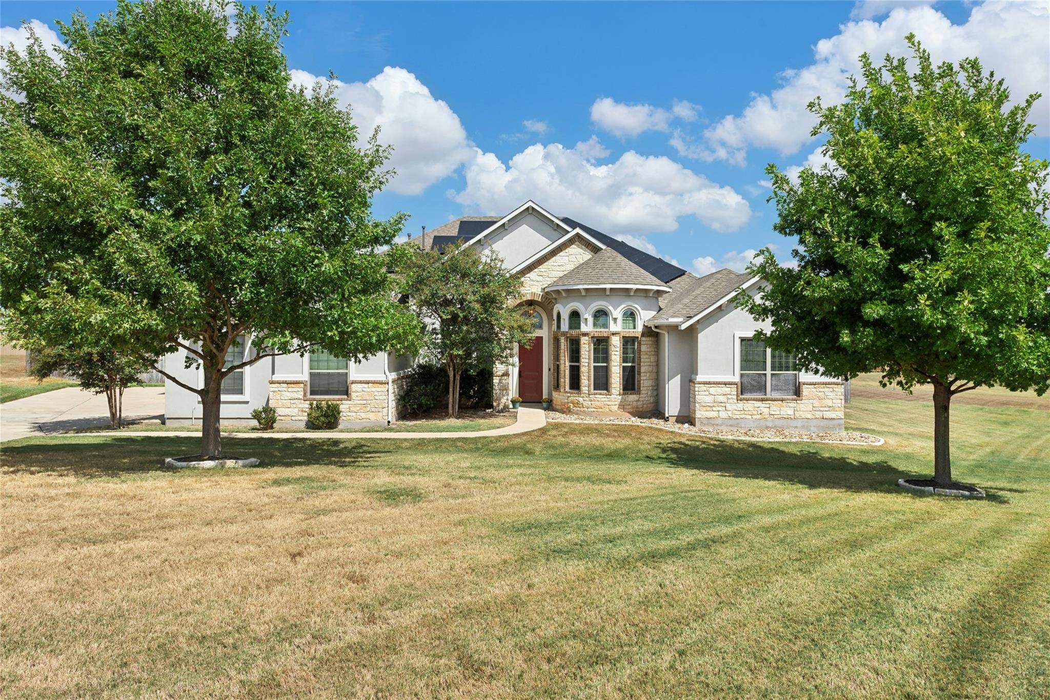 112 Haven CV, Hutto, TX 78634