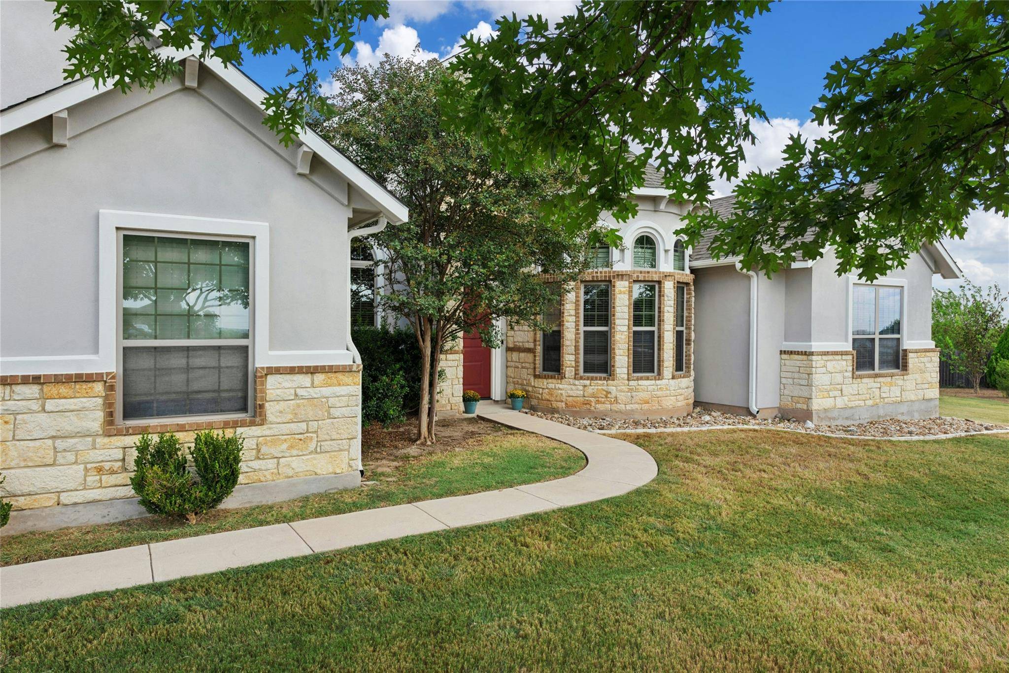 112 Haven CV, Hutto, TX 78634