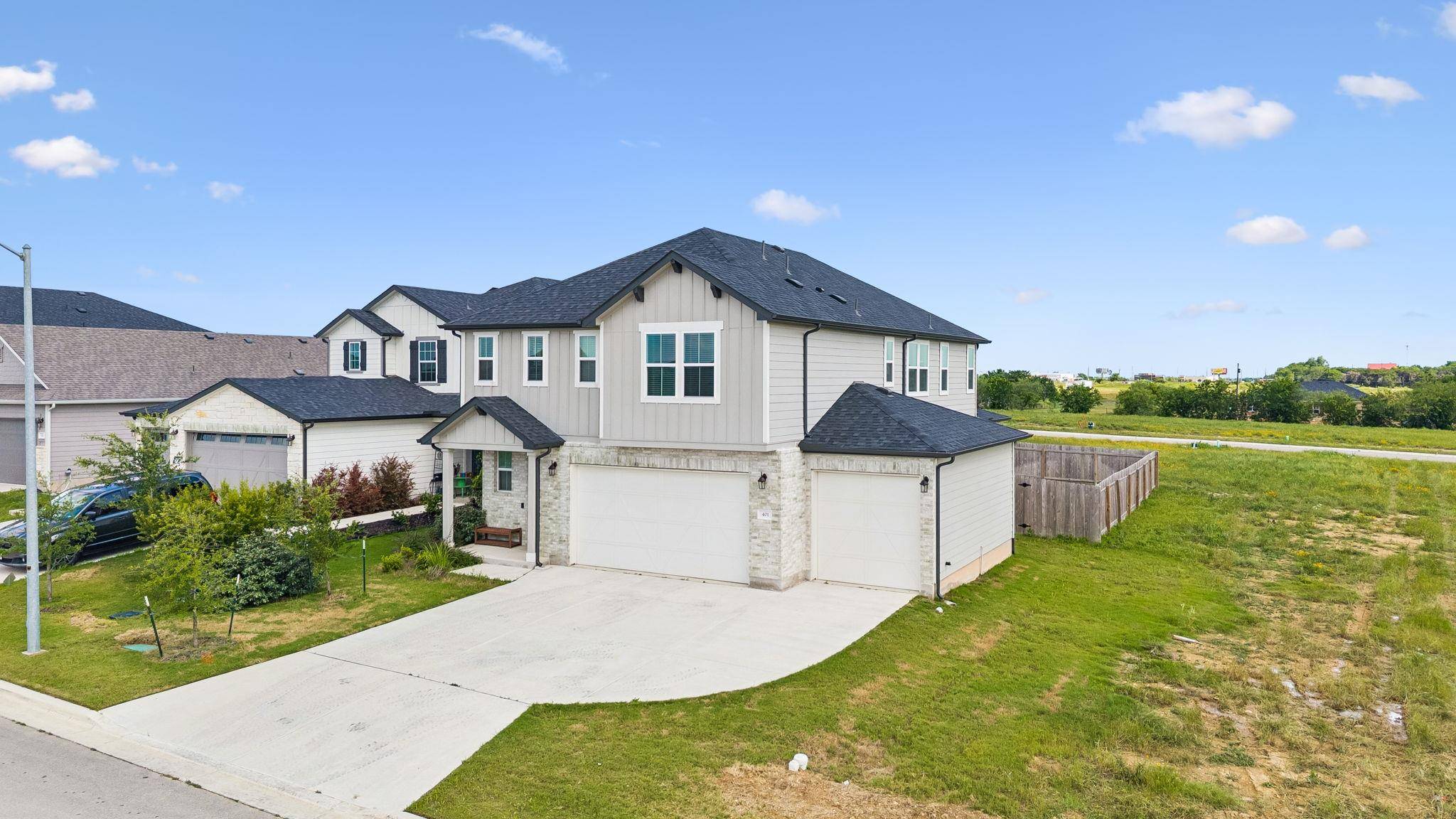 401 Citation DR, Jarrell, TX 76537