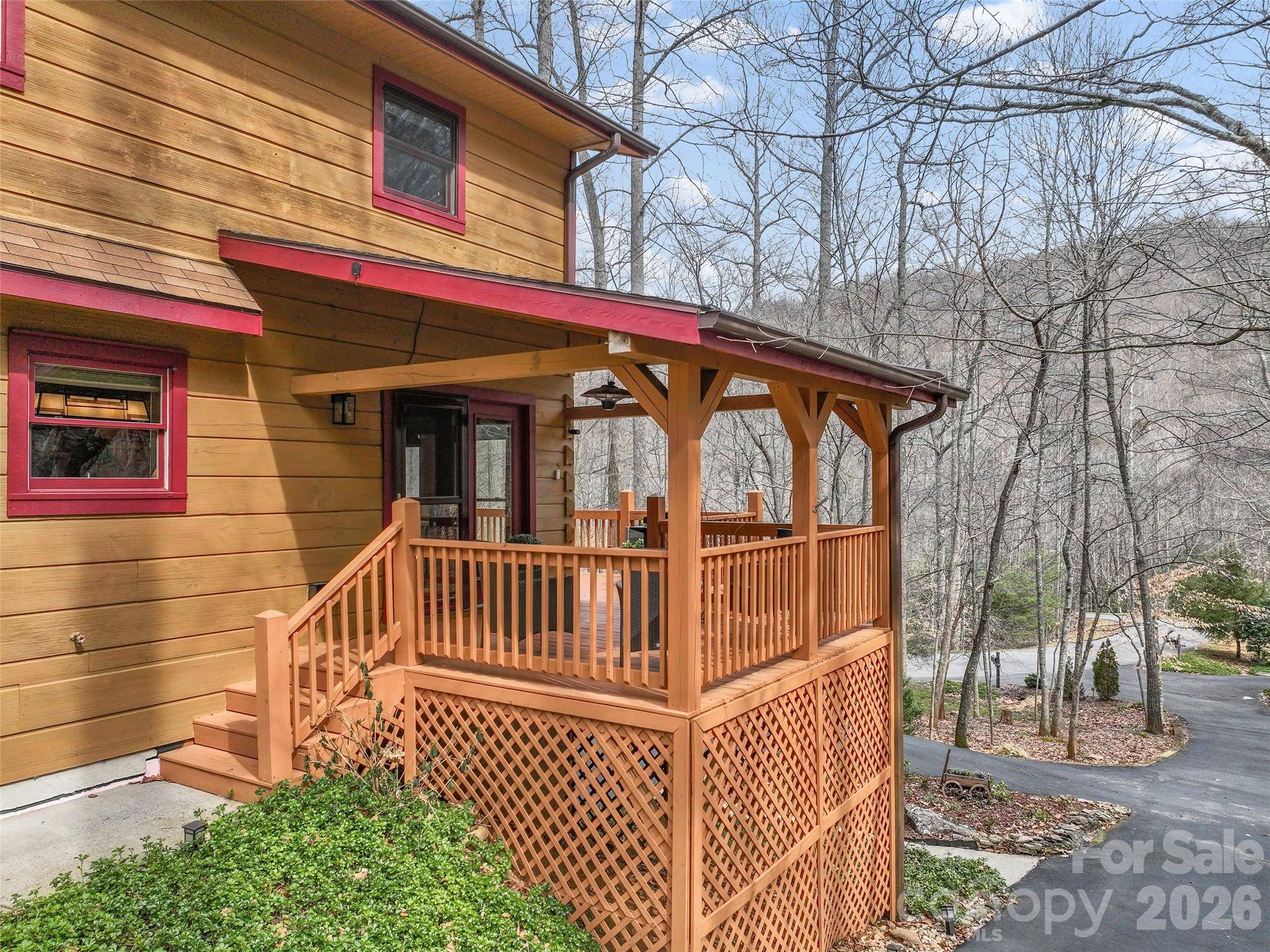 133 Smokemont DR, Arden, NC 28704
