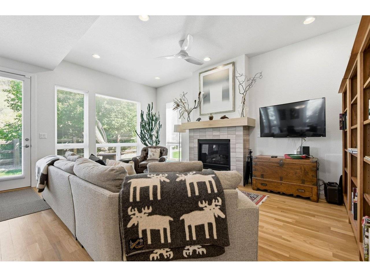 340 McConnell, Lyons, CO 80540