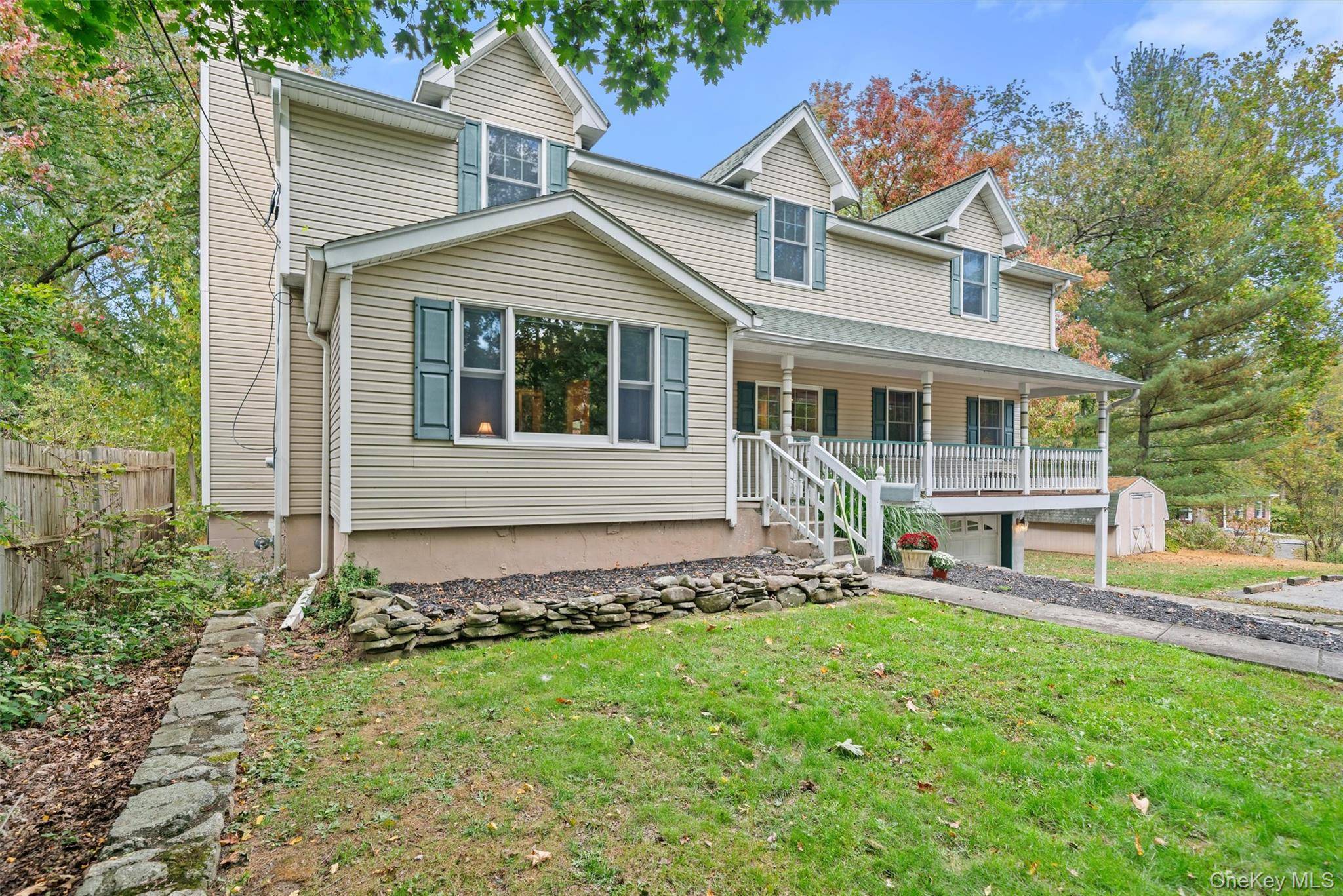 3 Seven Lakes DR, Sloatsburg, NY 10974