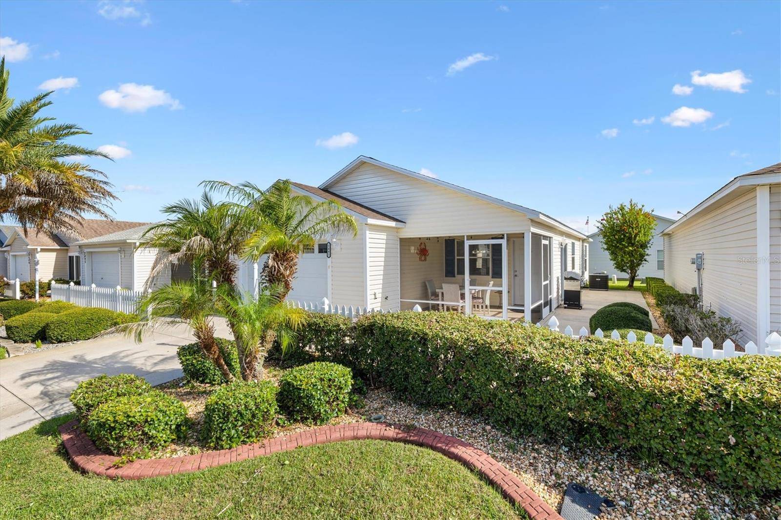 1441 DYNASTY PL, The Villages, FL 32163