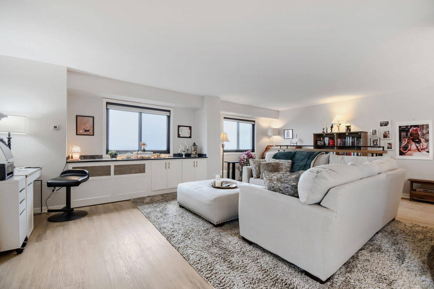400 Groveland AVE #2313, Minneapolis, MN 55403