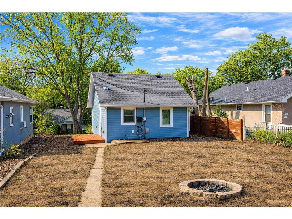 2047 Nokomis AVE, Saint Paul, MN 55119