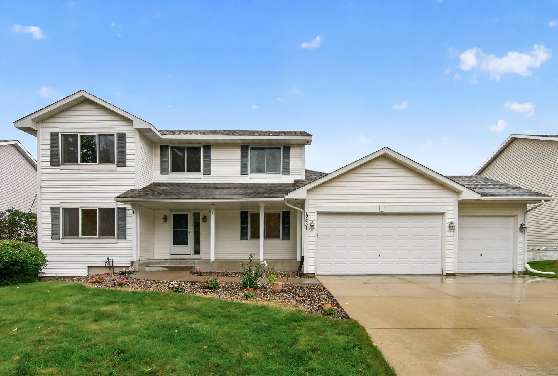 19851 Executive PATH, Farmington, MN 55024
