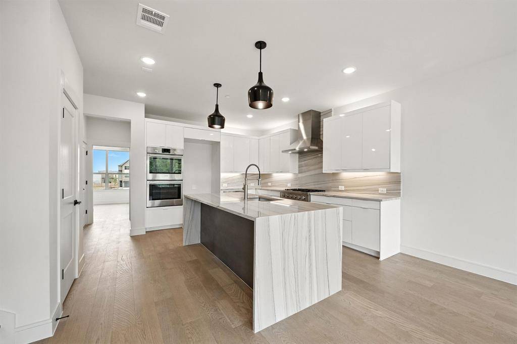 1364 Cherry Hills Lane, Irving, TX 75038