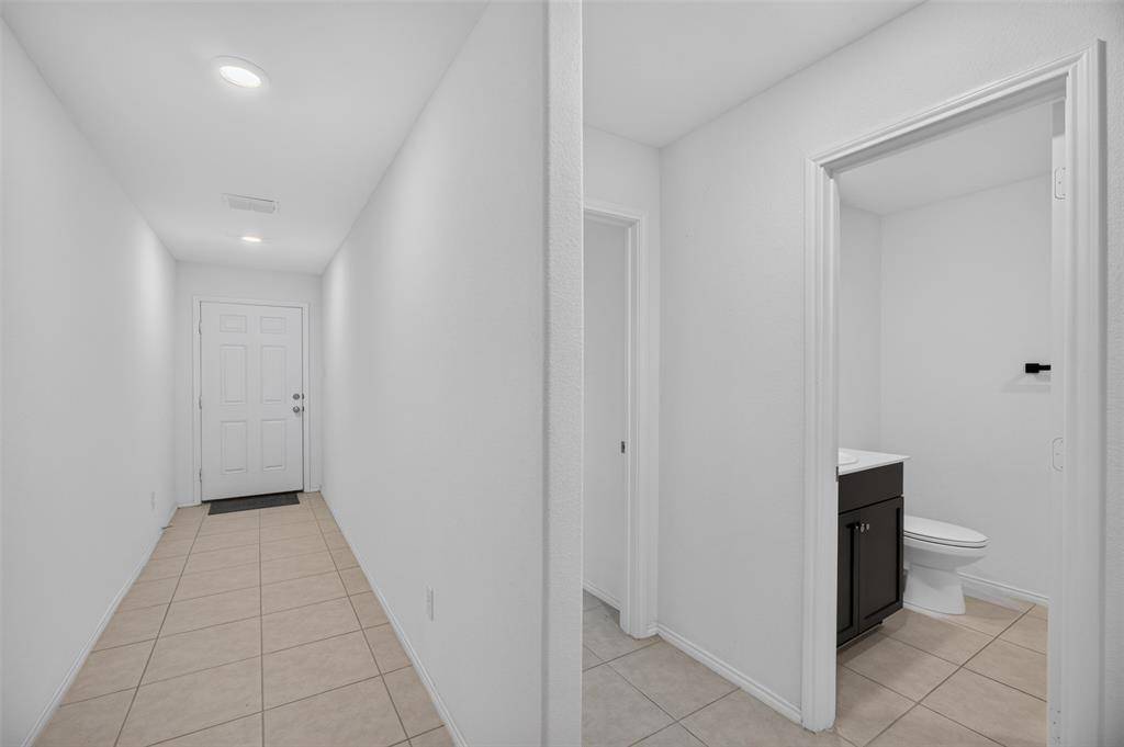 6440 Bristolwood Drive, Fort Worth, TX 76123