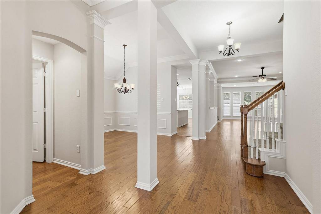 1109 Oakhollow Drive, Corinth, TX 76210