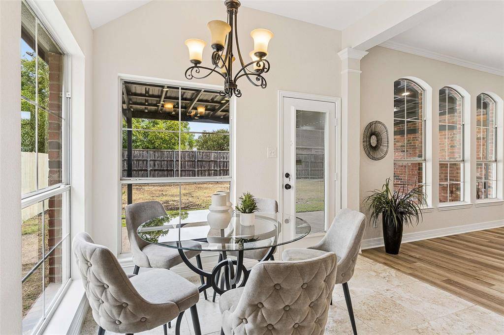 633 Trail Lake Drive, Richardson, TX 75081