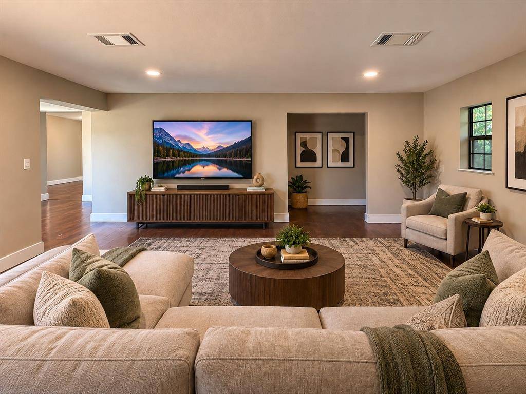 3038 Talisman Drive, Dallas, TX 75229