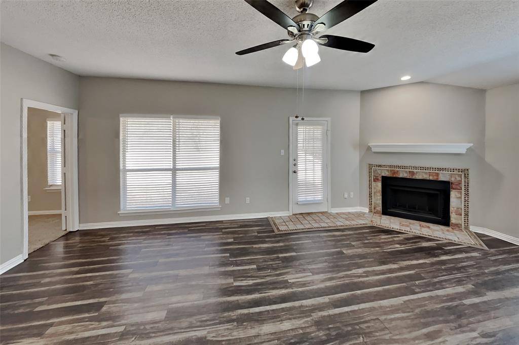 507 Nita Lane, Euless, TX 76040
