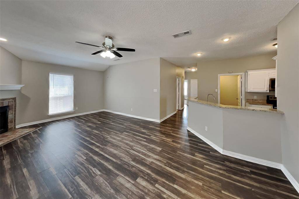 507 Nita Lane, Euless, TX 76040