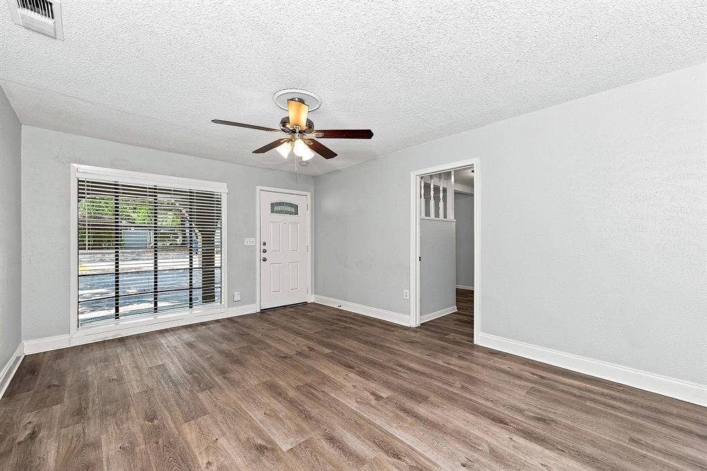 3800 Oscar Avenue, Fort Worth, TX 76106