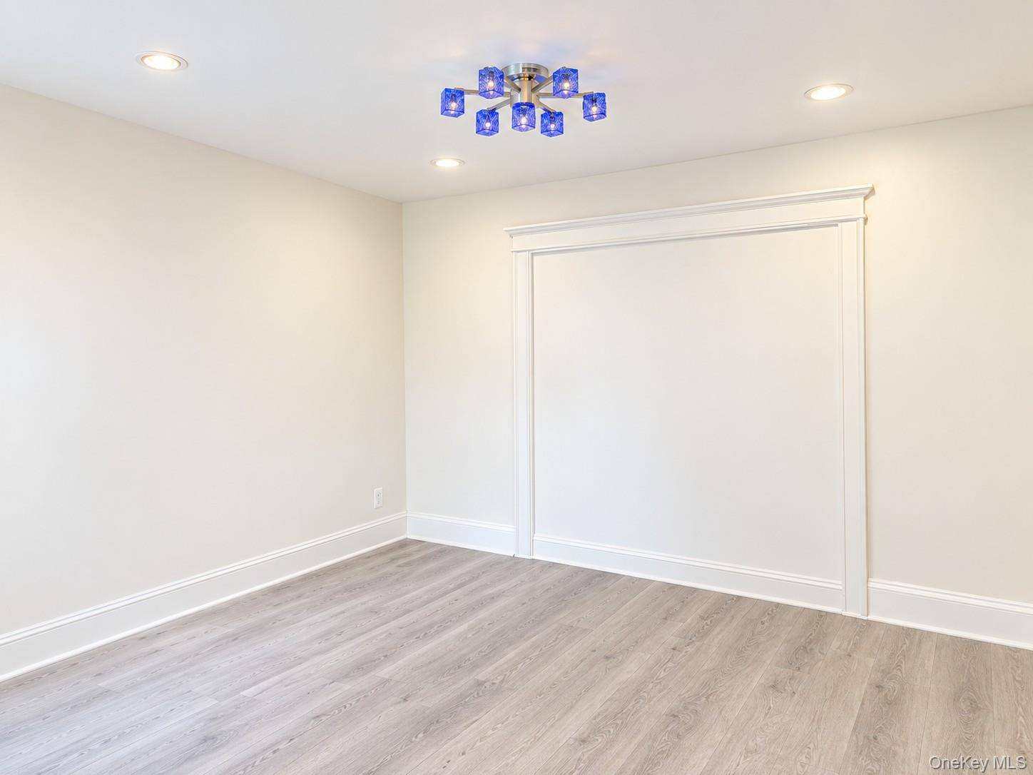 16001 Hillside AVE #3rd Floor, Jamaica, NY 11432