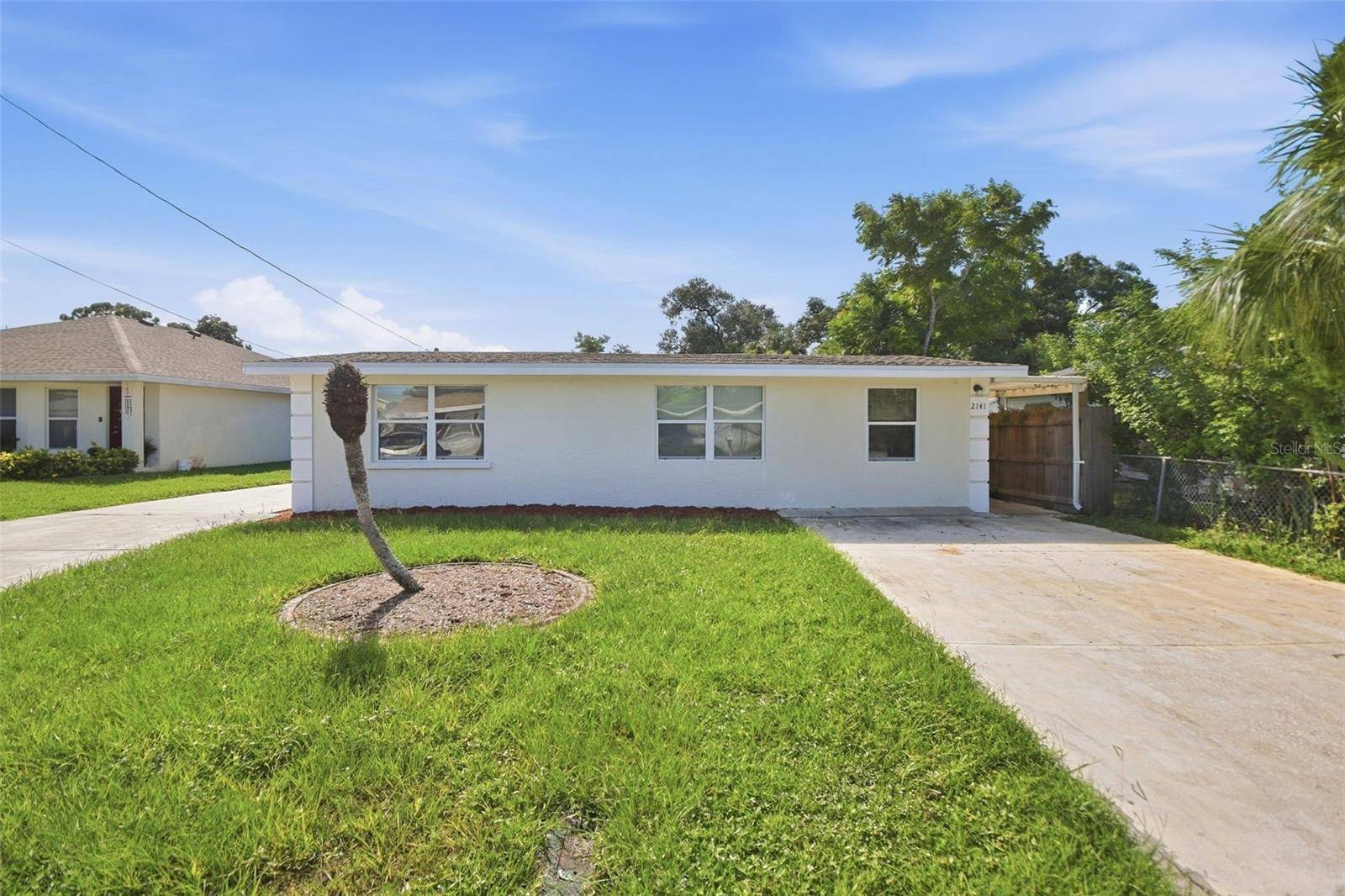 2141 MANGO AVE, Sarasota, FL 34234