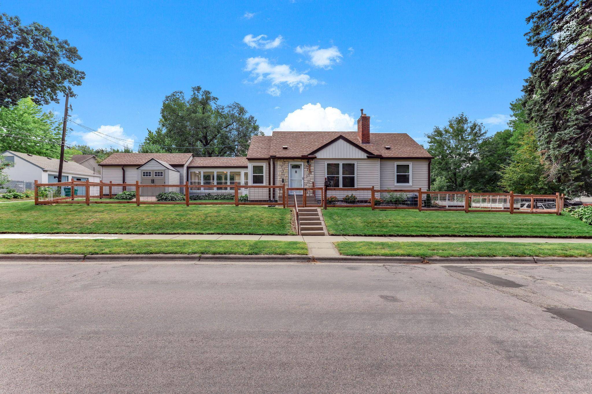 2701 Webster AVE S, Saint Louis Park, MN 55416