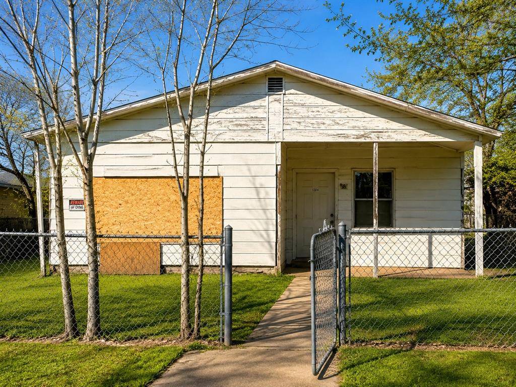 1204 N 8th Street, Wichita Falls, TX 76306