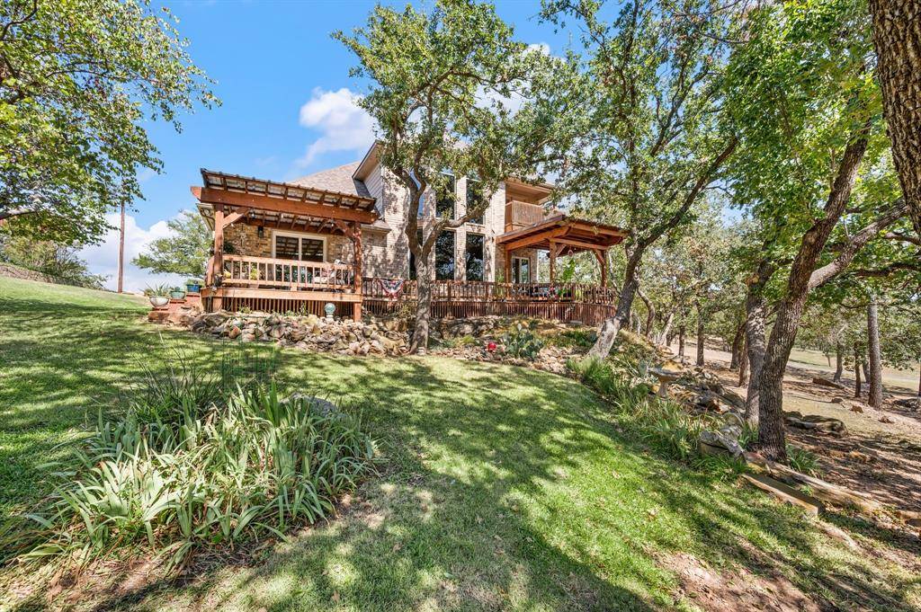 615 Runaway Bay Drive, Runaway Bay, TX 76426
